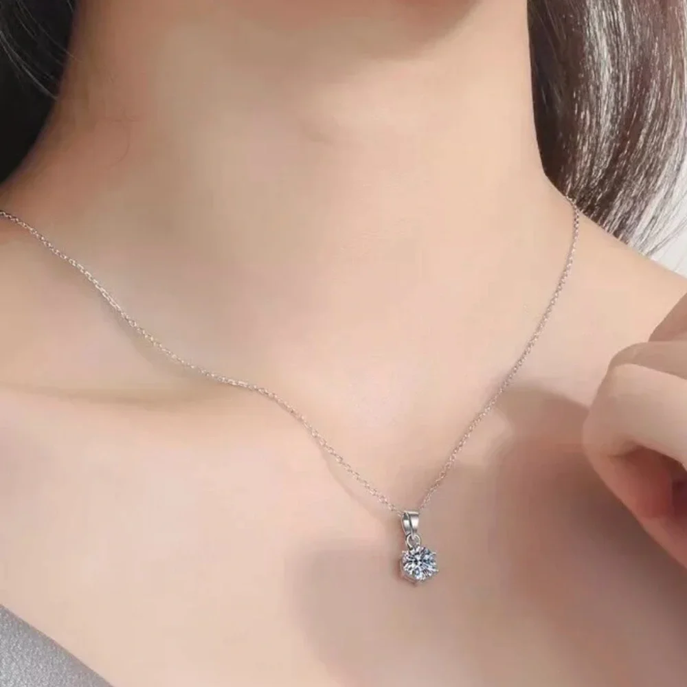 Gorgeous 2CT Moissanite Pendant Necklace 925 SS GRA certified - Picture 6 of 14